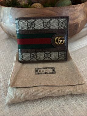 💯 Authentic MEN’s  Gucci Ophidia bi-fold wallet